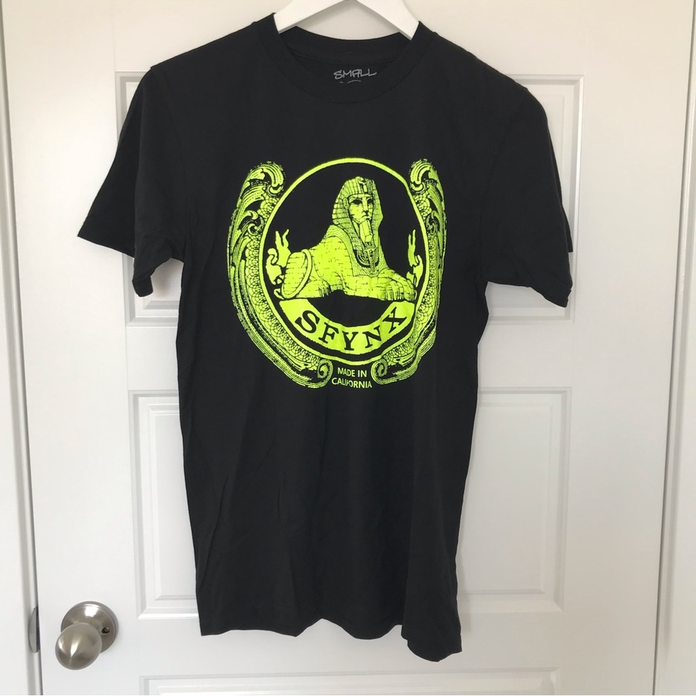 SFYNX // NWOT Men's Eclectic Neon Graphic Short Sleeve Streetwear Skater T-Shirt